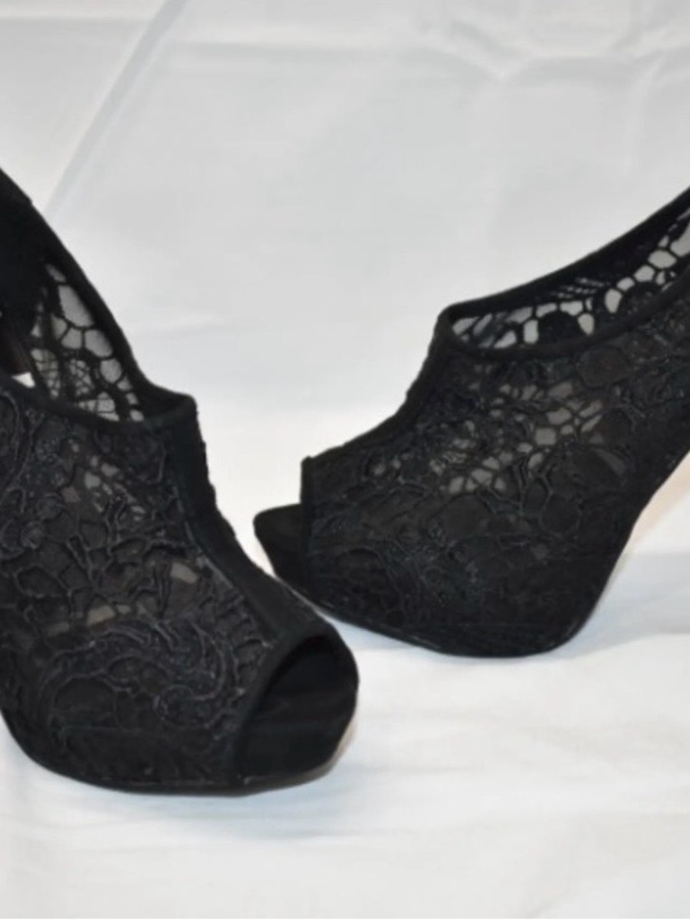 Elle Black Lace Peep-Toe Heels